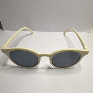 Unisex Beige Round Sunglasses Black Tinted Lenses Plastic Frame